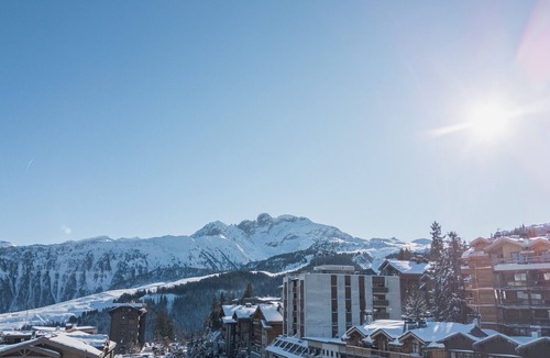 Courchevel Apartment | Luxury 3-suite apartment in the heart of Courchevel 1850