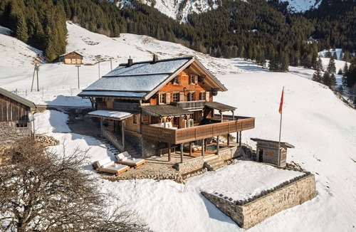 Chateau-d'Oex Ski Chalet | Luxury 5 Bedroom panoramic Chalet - Near Gstaad