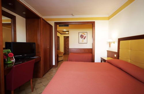 Intra Hotel | LVG Hotel Collection - Il Chiostro