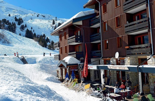 Les Allues Apartment | Méribel Mottaret | Sleeps 4 | Sky-High Retreat