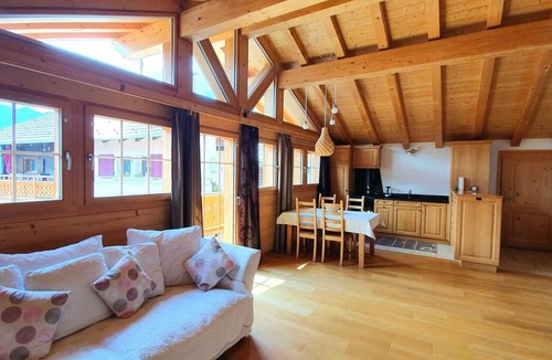 Saint-Martin Ski Chalet | Magnifique Chalet Avec Tout le Confort au Cœur du Val D'hérens