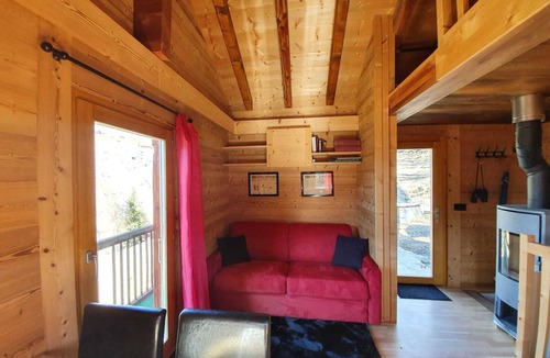 Saint-Martin Ski Chalet | Magnifique Grange Rénovée Avec Atmosphère Cosy Dans le Val D'hérens