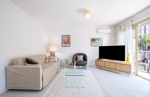 Cros-de-Cagnes Apartment | “Miramar 2nd” Apartment with Balcony, Wi-Fi, and Air Conditioning