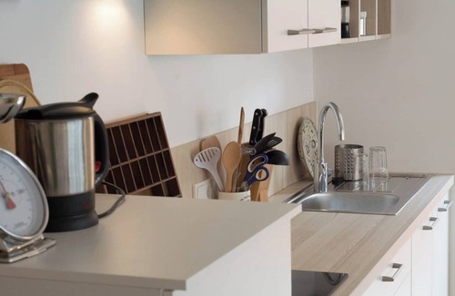Sankt Anton am Arlberg Apartment | Modern apartment in a quiet location. With an underground parking garage, ski storage, and bike storage.