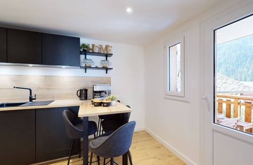 Champagny-en-Vanoise Apartment | ➡️ Modern Ambiance - Mountain view - Garage - 8 pers 📍Paradiski & Vanoise⬅️