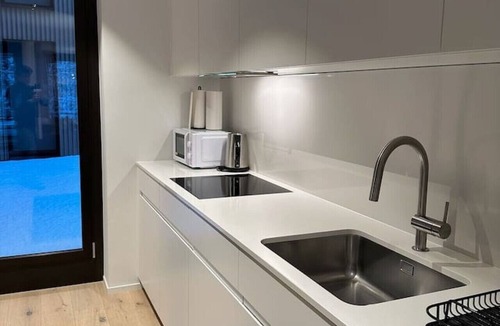 Central Interlaken Apartment | Modern Apartment Balcony AC Interlaken West