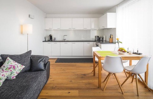 Hoerbranz Apartment | Modern Apartment "Dreiländereck 1" with Private Terrace & Wi-Fi