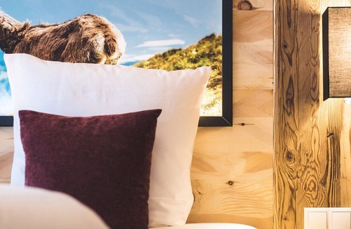 Serfaus Apartment | Modern meets Tyrol - bright apartment in the apart-hotel with high-quality equipment