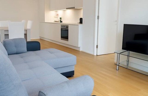 Lausanne Apartment | Montchoisi 2.5 Apt Near Gare/Ouchy Smart Lock