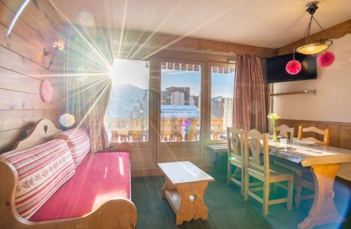 Val-Thorens Apartment | Névés 20 by Interhome