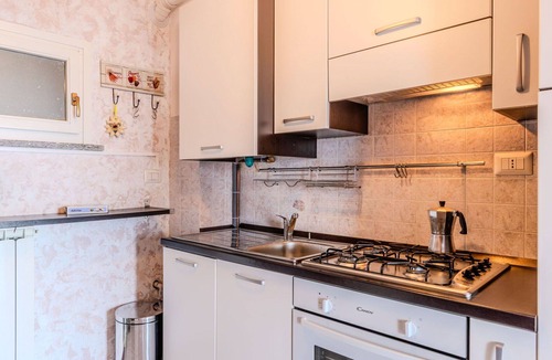 Fiumelatte Apartment | Nice apartment for 4 guests with WIFI, TV and balcony