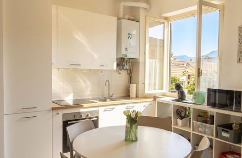 Fiumelatte Apartment | Nice apartment for 4 people with WIFI, TV and terrace
