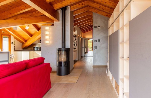 Naggio Apartment | Nice apartment for 5 people with A/C, WIFI, TV and balcony