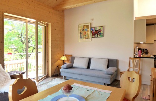 Kandersteg Apartment | Nice apartment for 3 guests with WIFI, balcony and panoramic view