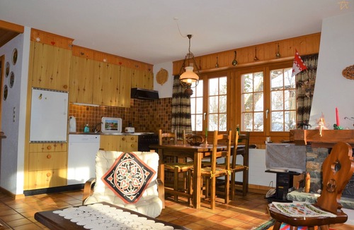 St. Luc Apartment | Outside: apartment for 5-6 people on the 4th floor with elevator, balcony with panoramic view of the