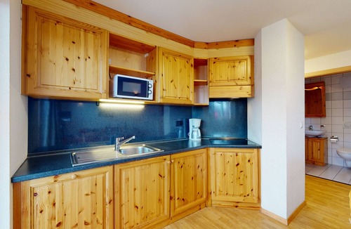 Saint-Pierre-de-Clages Apartment | Pracondu 2 308 - OUTDOOR & FUN charming apartment