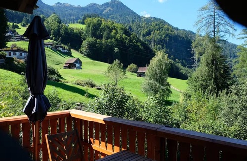 Oberterzen Ski Chalet | Private Chalet in Oberterzen – Close to the Ski Lift & Stunning Views