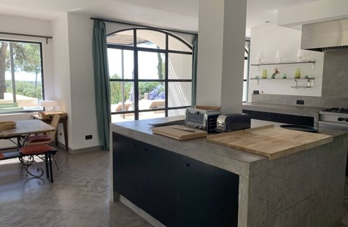 Montferrier-sur-Lez Villa | PROMO Peace and comfort in a green setting
