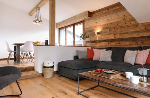 Chamonix City Centre Apartment | Quality Apartment close to Brevent Lift Station