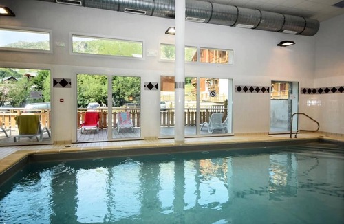 Saint-Sorlin-d'Arves Apartment | Résidence Odalys Les Bergers *** - 4 rooms 9/10 persons