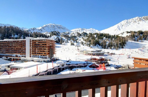 Plagne Centre Apartment | Renovated apartment 64m², 6 pers, balcony, Wi-Fi, slopes