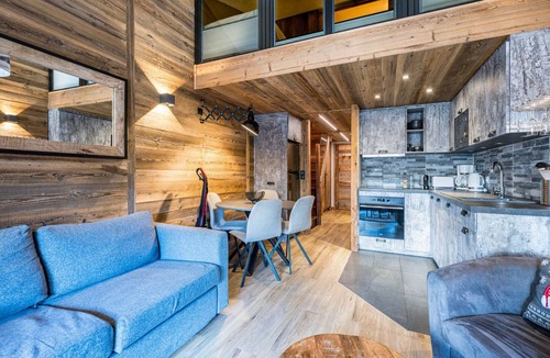 Val-d'Isere Apartment | Renovated studio with balcony in Val-d'Isère center