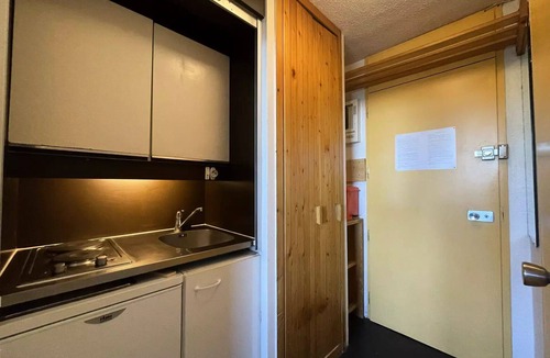 Les Menuires Apartment | Residence Chaviere - Studio of 18 m2 with small balcony facing North
