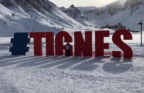 Val Claret Apartment | RESIDENCE LE BORSAT SUR PISTE STUDIO CABINE BALCON 64 chemin du Borsat TIGNES VAL CLARET