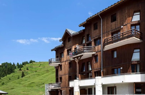Plagne Soleil Apartment | Residence Les Chalets et Lodges des Alpages - 2 Rooms 6 People