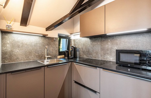 Kastelruth Apartment | 'Residence Skutial Apartment Santner' with Mountain View, Balconies & Wi-Fi