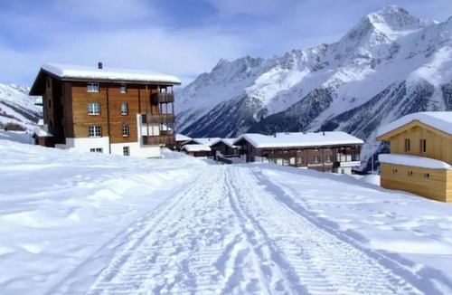 Wiler Apartment | Schöne Ferienwohnung auf der Lauchernalp - Welcome to Paradise!