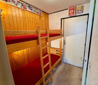 Val-d'Isere Apartment | Ski-In Ski-Out Cozy Cabin 1 min lift 5 min village center Perfect Val-d'Isère base