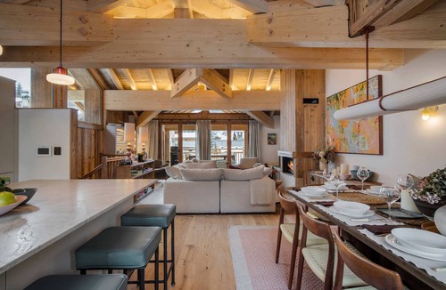 Le Bettaix Apartment | Spacious apartment 300m from slopes with garage
