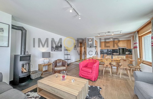 St. Luc Apartment | Spacieux et lumineux 4.5 pièces, situé à l'entrée du village, à proximité immédiate du bus navette e