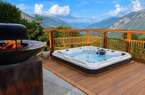 Randogne Ski Chalet | Spacious Alpine Oasis | Hot Tub, Game Room, EV Garage, Matterhorn & Rhône Views
