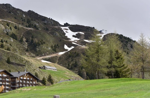 Filet Apartment | Spacious Apartment in Riederalp near Ski Trail