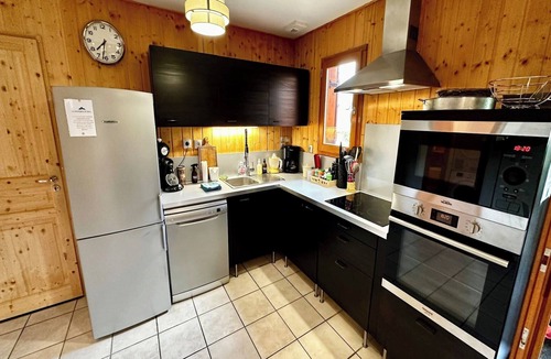 Mont-Dore Ski Chalet | Spacious French Chalet Stay for 10