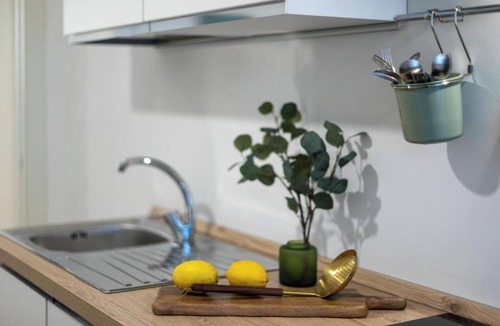 Central Station Apartment | Spacious & Modern Apartment – 4 Min Walk from Central Station