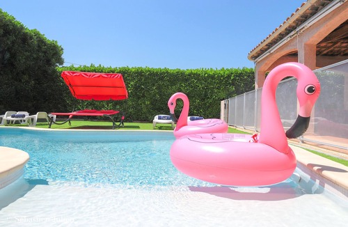 Bastide Giraud Villa | Spacious Villa - AC - Private Secure Pool - Near Beach & Golf