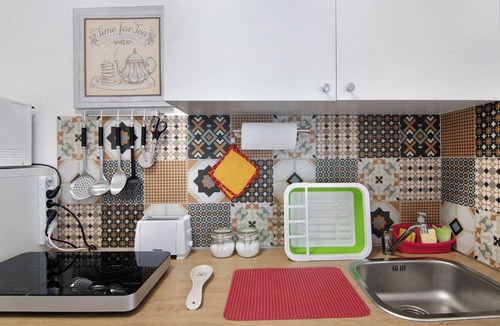 Valtellina Apartment | Studio Apartment 'Casa Vacanze La Begonia' with Mountain View, Private Garden and Wi-Fi