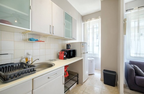 Gambetta Apartment | Studio Apartment 'Residence Les Palombes' with Wi-Fi and Air Conditioning