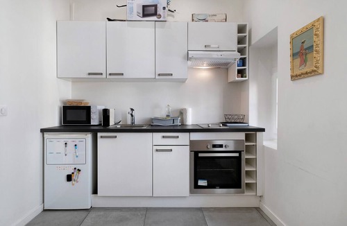 Carabacel Apartment | Studio Apartment 'Vintage' with Wi-Fi and Air Conditioning
