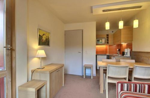 Belle Plagne Apartment | Studio-cabine à Belle Plagne, proche pistes, pour 4 pers - FR-1-455-198