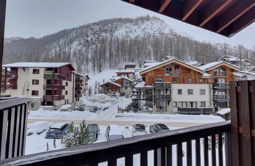 Val-d'Isere Apartment | Studio cabine mezzanine à Val d'Isère, 5 pers, animaux admis - FR-1-411-61