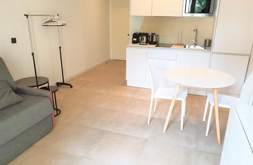 Gambetta Apartment | STUDIO CENTRE MER 301