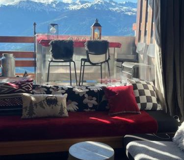 Anzere Apartment | Studio chaleureux, confortable, avec vue sur les Alpes
