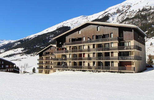 Lanslevillard Apartment | Studio Cosy pour 2 au Pied des Pistes avec Draps Fournis - Val-Cenis