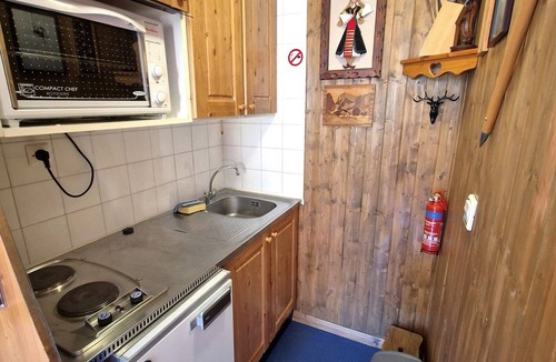 Valfrejus Apartment | Studio for 3 in Valfréjus center, balcony and ski locker