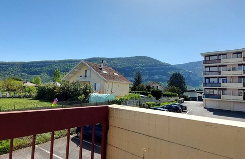 Gaillard Apartment | Studio "Les Cascades" with Mountain View, Balcony, and Wi-Fi