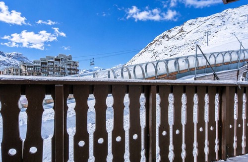 Val Claret Apartment | Studio Tignes, walk-to-ski, mountain views
